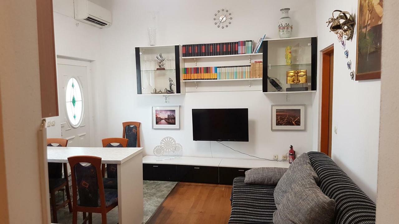 Apartments Lavanda Biograd Na Moru Dış mekan fotoğraf